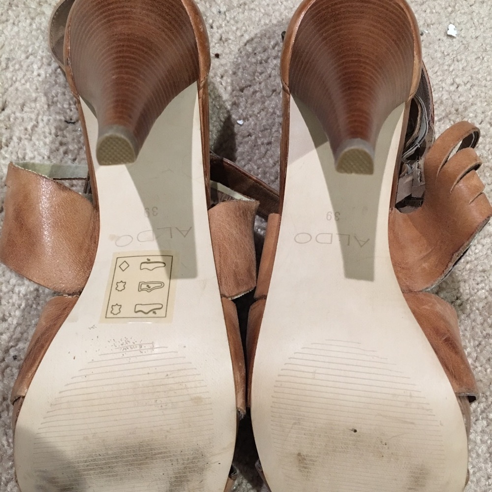 Women’s High Heel Shoes